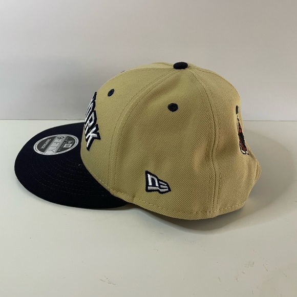 NWT New Era FELT X New York Yankees Butterfly 9FIFTY Snapback Hat main image 4